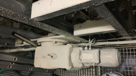 znečištěný elektromotor