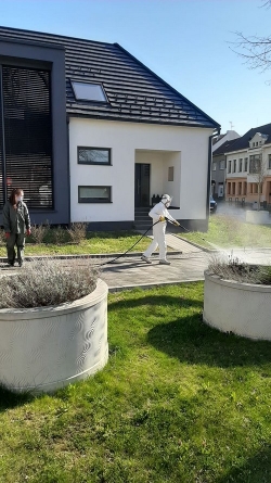 dezinfekční postřik veřejného prostoru
